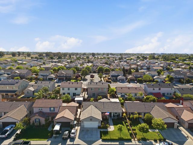 166 Rancho Santa Fe Drive, Madera, CA 93638