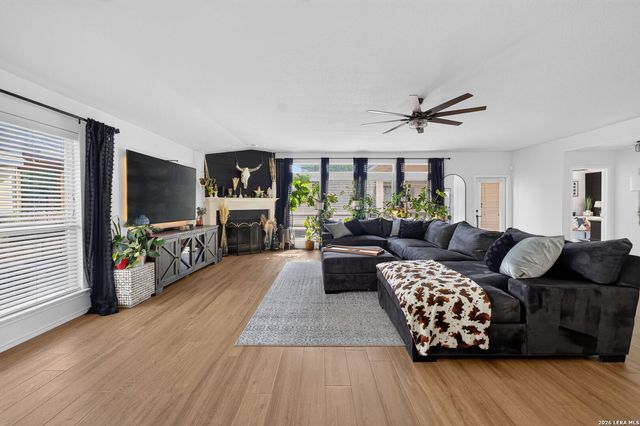 26030 STARLING HL, San Antonio, TX 78260