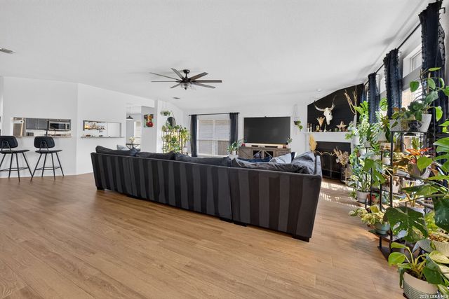 26030 STARLING HL, San Antonio, TX 78260