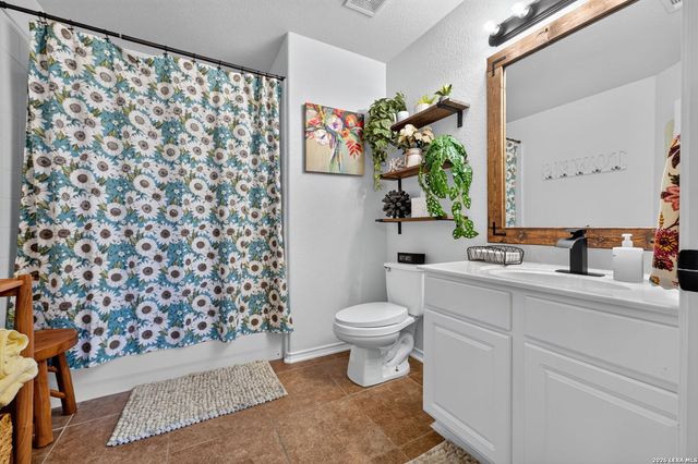 26030 STARLING HL, San Antonio, TX 78260
