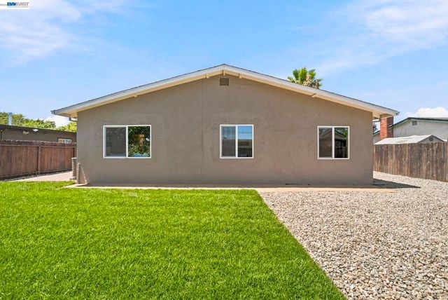 54 LAKEVIEW DRIVE, Bay Point, CA 94565