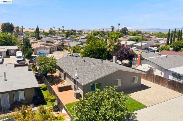 54 LAKEVIEW DRIVE, Bay Point, CA 94565