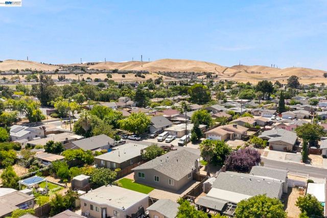 54 LAKEVIEW DRIVE, Bay Point, CA 94565
