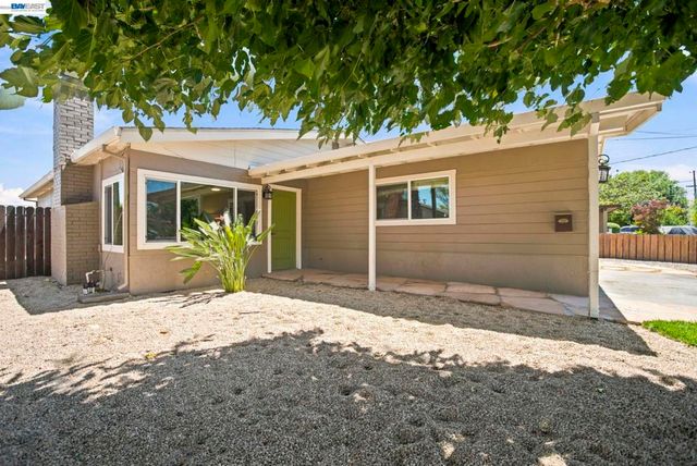 54 LAKEVIEW DRIVE, Bay Point, CA 94565