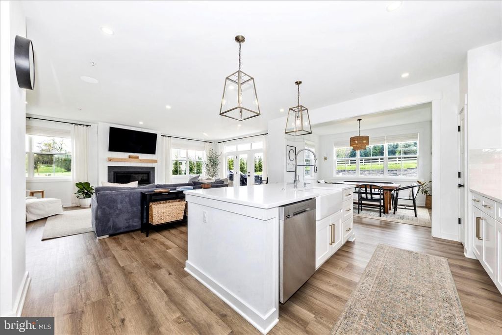 Image 11 of property listing at 14105 PEDDICORD RD, Mount Airy, MD 21771