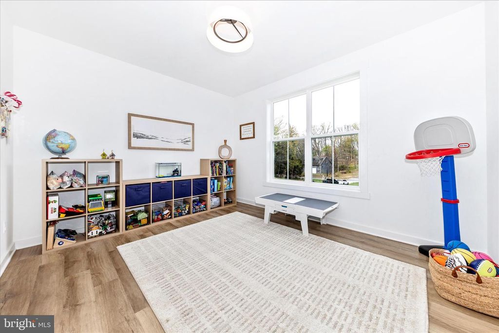 Image 15 of property listing at 14105 PEDDICORD RD, Mount Airy, MD 21771