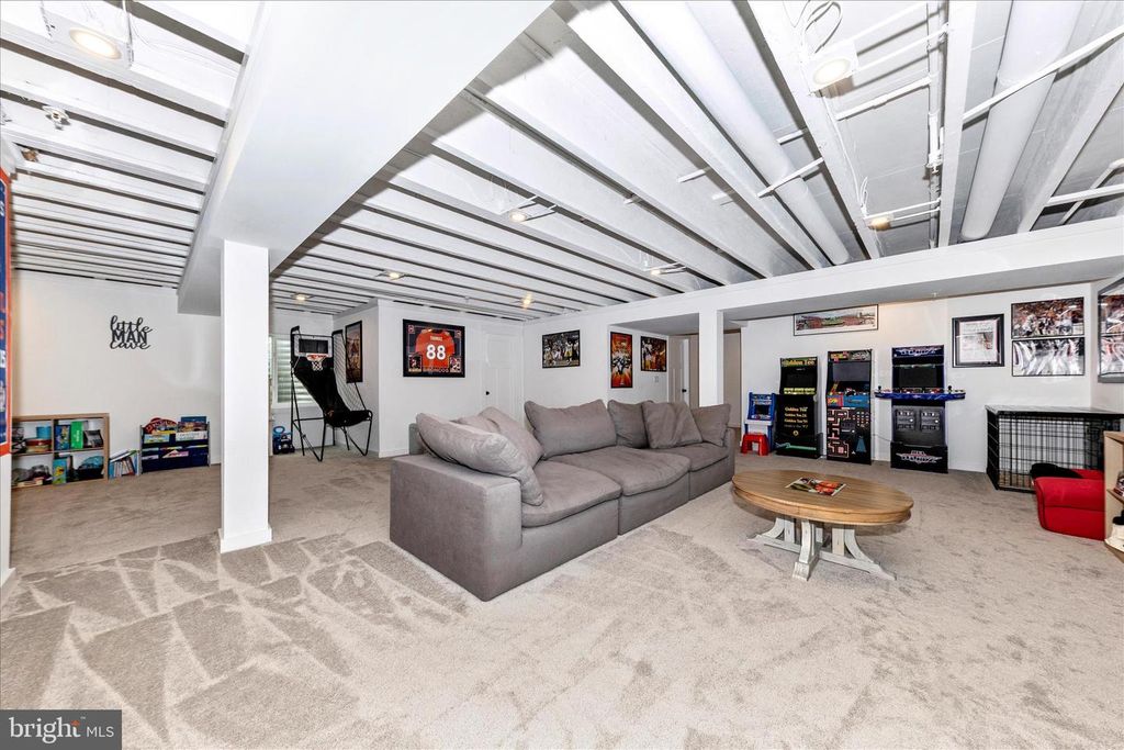 Image 35 of property listing at 14105 PEDDICORD RD, Mount Airy, MD 21771