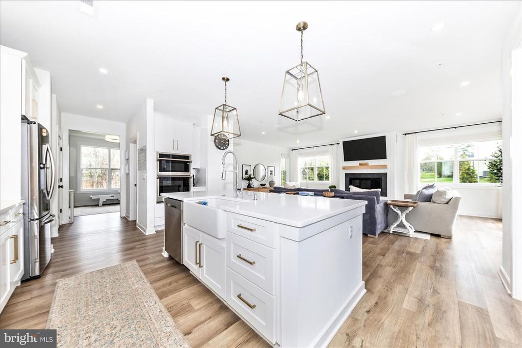 Image 9 of property listing at 14105 PEDDICORD RD, Mount Airy, MD 21771