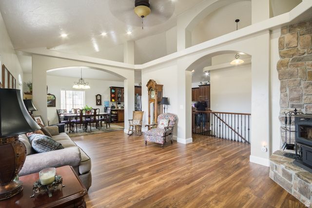 54 S IVIE MNR, Roosevelt, UT 84066