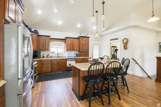 54 S IVIE MNR, Roosevelt, UT 84066