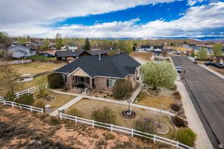 54 S IVIE MNR, Roosevelt, UT 84066