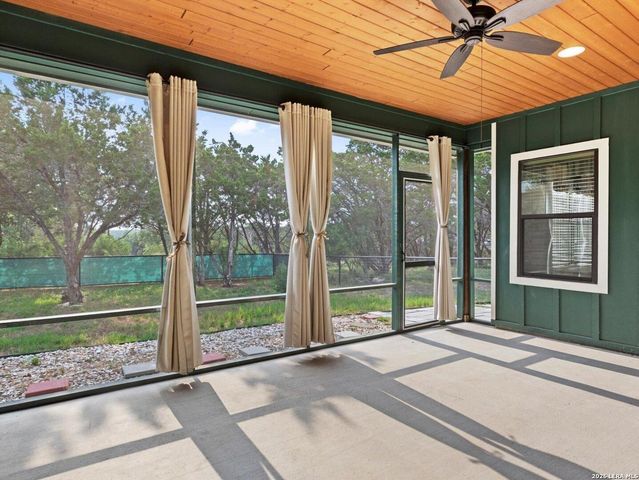 774 Mockingbird Cv, Spring Branch, TX 78070