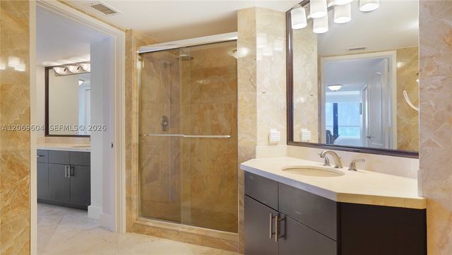5757 Collins Ave 1505, Miami Beach, FL 33140