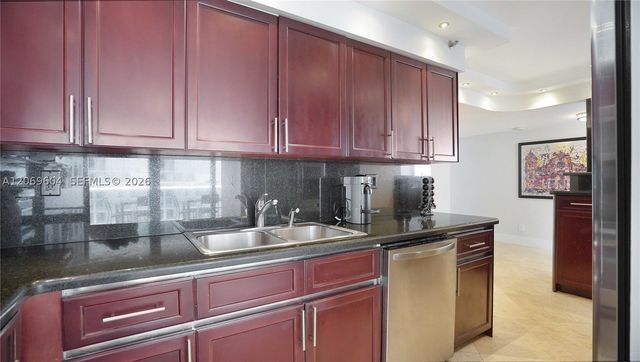 5757 Collins Ave 1505, Miami Beach, FL 33140