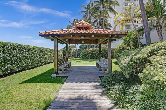 5757 Collins Ave 1505, Miami Beach, FL 33140