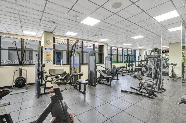 5757 Collins Ave 1505, Miami Beach, FL 33140