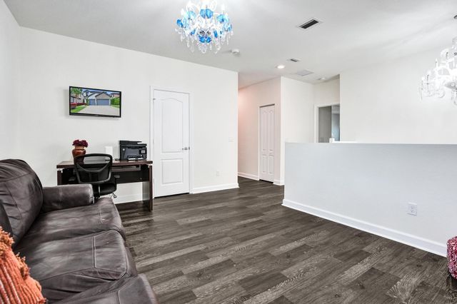 5716 Sandbirch Way, Lake Worth, FL 33463