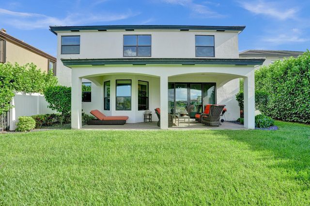 5716 Sandbirch Way, Lake Worth, FL 33463
