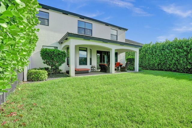 5716 Sandbirch Way, Lake Worth, FL 33463