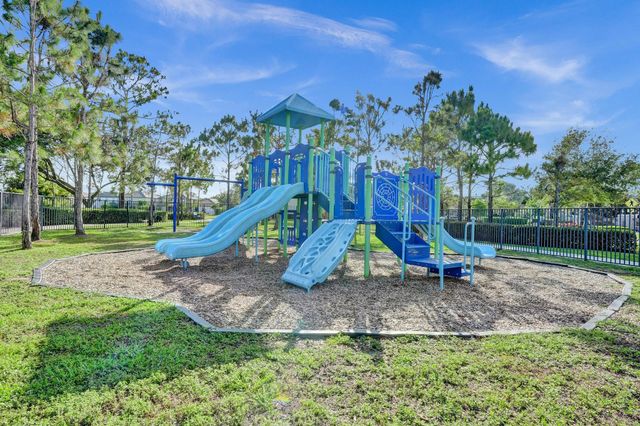 5716 Sandbirch Way, Lake Worth, FL 33463