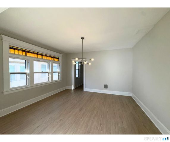 74 Garfield Avenue 2nd floor, Bridgeport, CT 06606