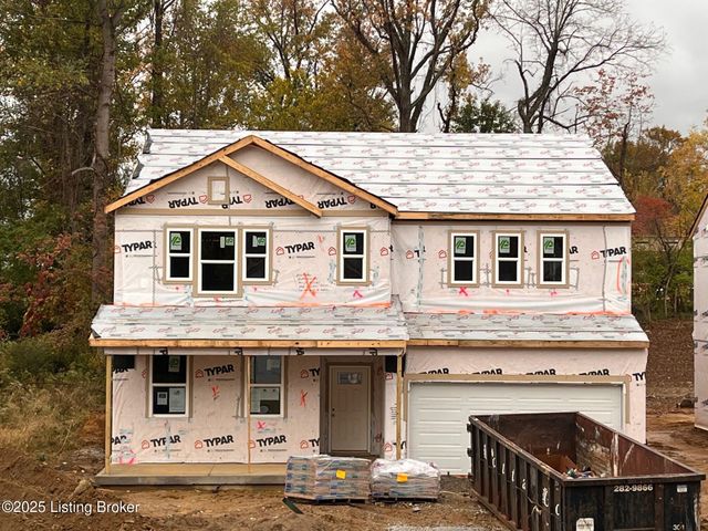 8516 Lysander Dr, Louisville, KY 40214