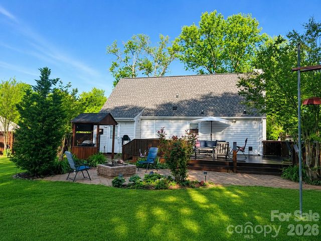 7506 Lancashire Drive, Mint Hill, NC 28227