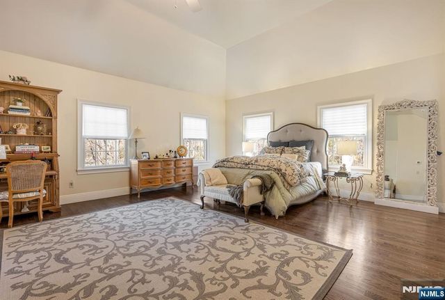 500 Blue Hill Terrace, Franklin Lakes, NJ 07417