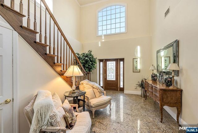 500 Blue Hill Terrace, Franklin Lakes, NJ 07417