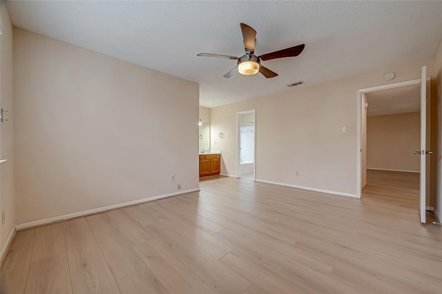 3022 Sam Houston Drive, Sugar Land, TX 77479