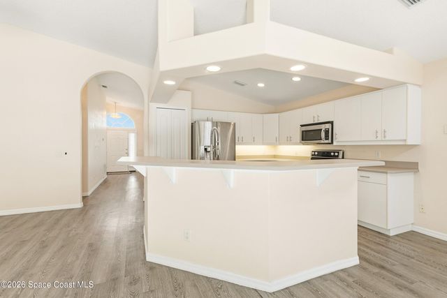 1172 Pine Creek Circle NE, Palm Bay, FL 32905