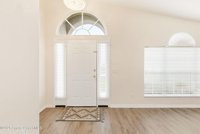 1172 Pine Creek Circle NE, Palm Bay, FL 32905