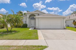 1172 Pine Creek Circle NE, Palm Bay, FL 32905