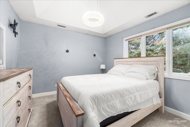 39W796 Dairyherd Lane, St. Charles, IL 60175