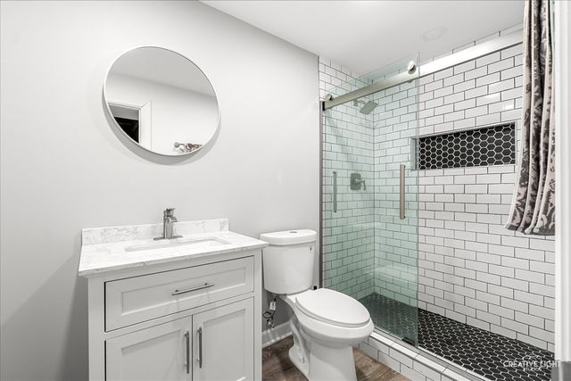 39W796 Dairyherd Lane, St. Charles, IL 60175