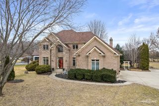 39W796 Dairyherd Lane, St. Charles, IL 60175