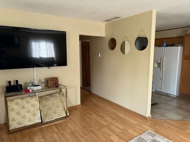 6316 W 83RD Place, Burbank, IL 60459