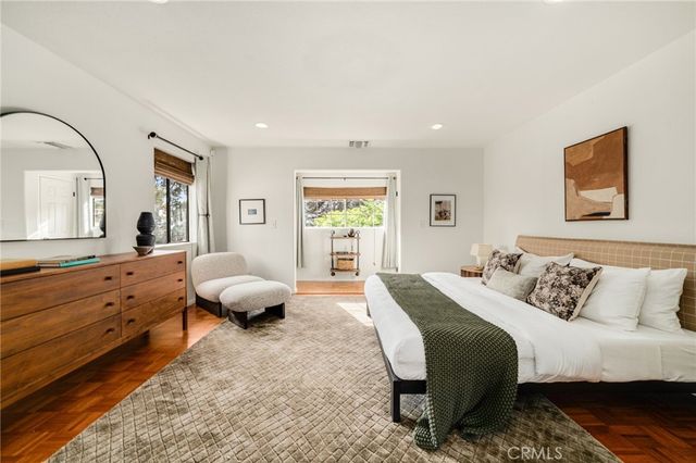 1675 Lucile, Los Angeles, CA 90026