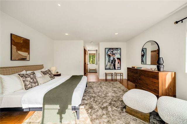1675 Lucile, Los Angeles, CA 90026