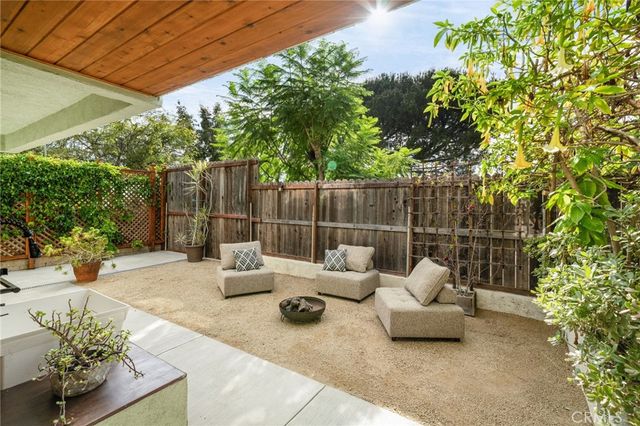 1675 Lucile, Los Angeles, CA 90026