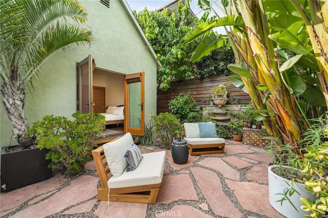 1675 Lucile, Los Angeles, CA 90026
