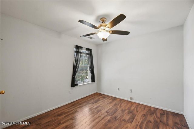 4 Gait Court, Tinton Falls, NJ 07753