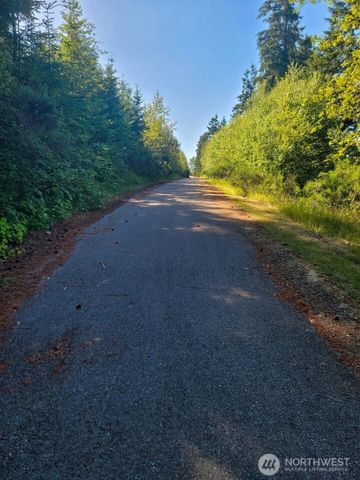 18205 113th Avenue E, Puyallup, WA 98374