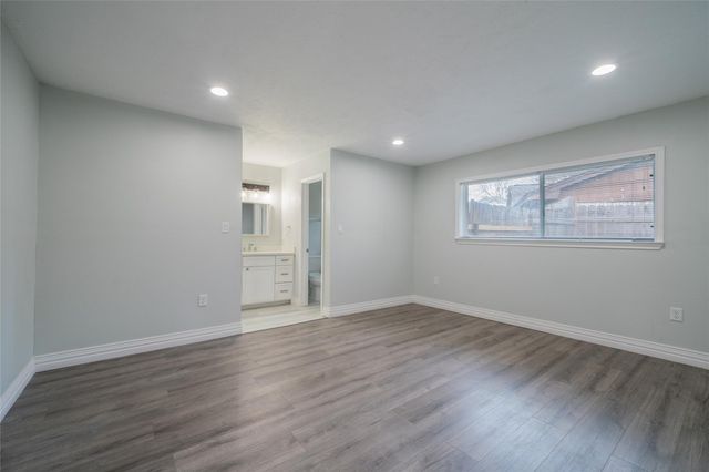 7115 Shady Moss Lane, Houston, TX 77040