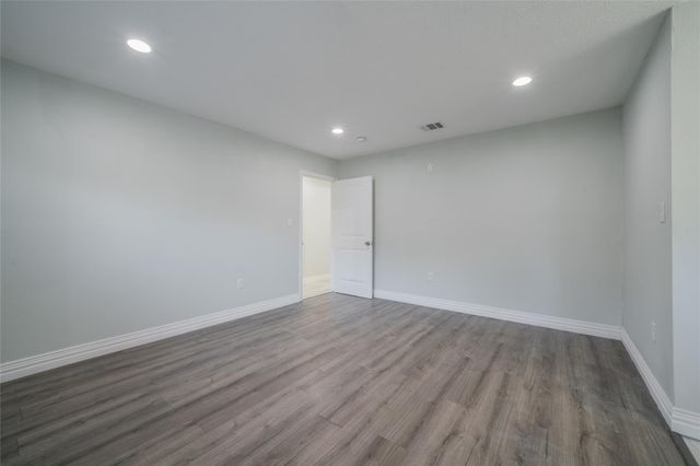 7115 Shady Moss Lane, Houston, TX 77040
