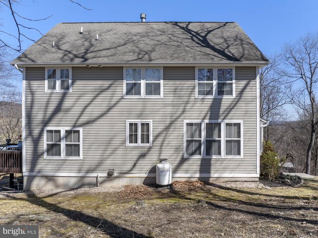 1 BRENDA TRL, Fairfield, PA 17320