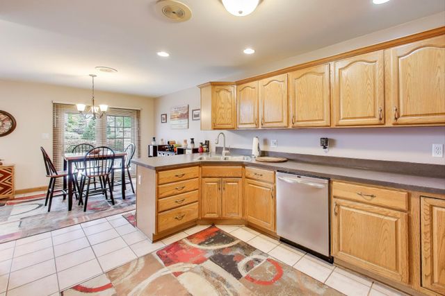 1617 Cherry Blossom Drive, Munster, IN 46321