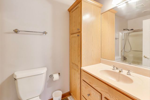 1617 Cherry Blossom Drive, Munster, IN 46321