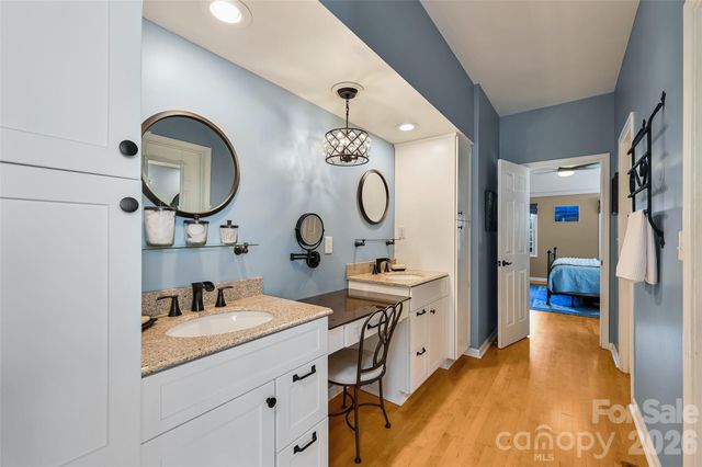 94 Squirrel Trail, Hendersonville, NC 28791