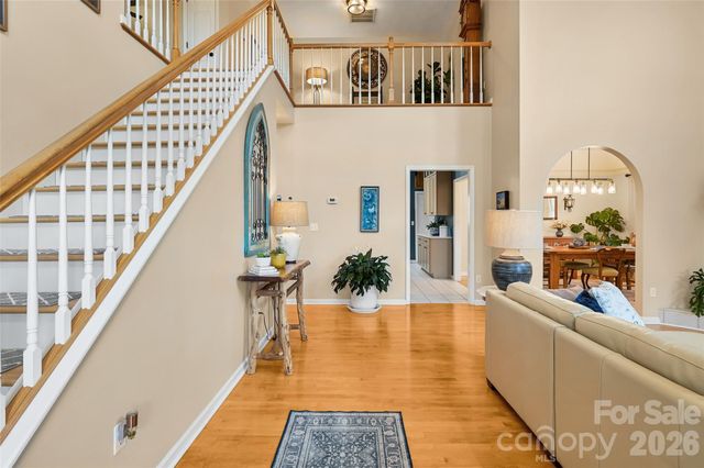 94 Squirrel Trail, Hendersonville, NC 28791